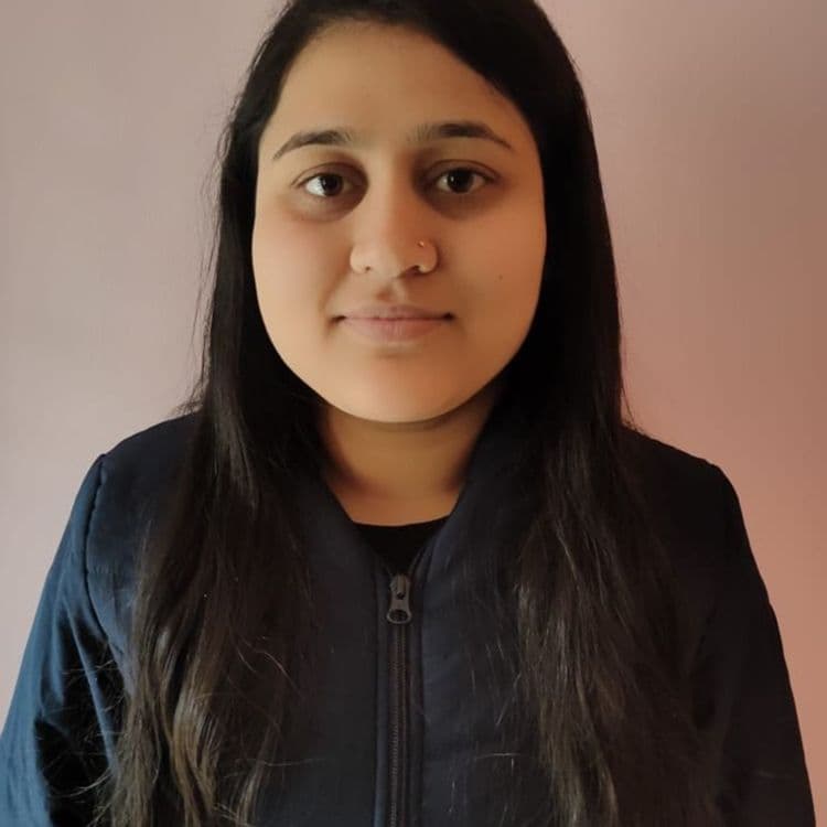 Madhuri Bhandari profile photo