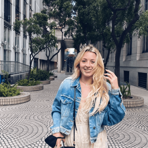 Elizabeth Philipp profile image