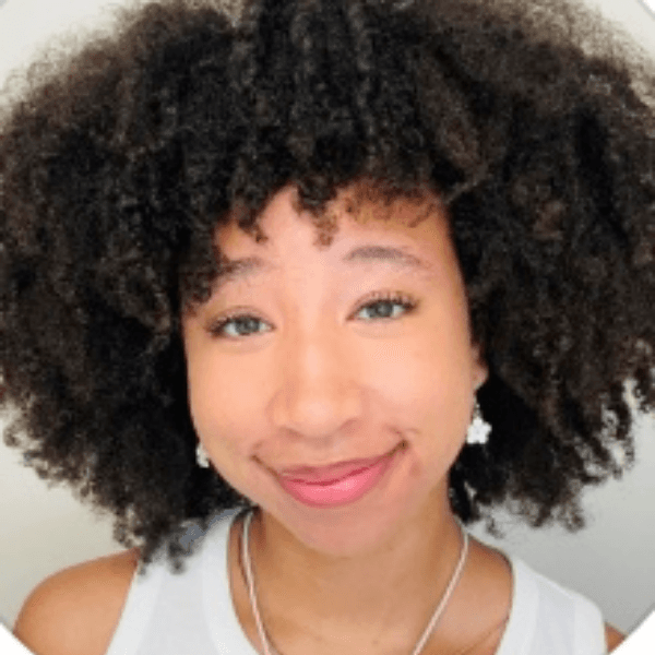 Nia NiaNatural profile image