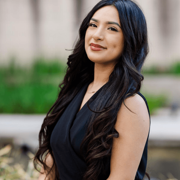 Evelyn Pina profile image