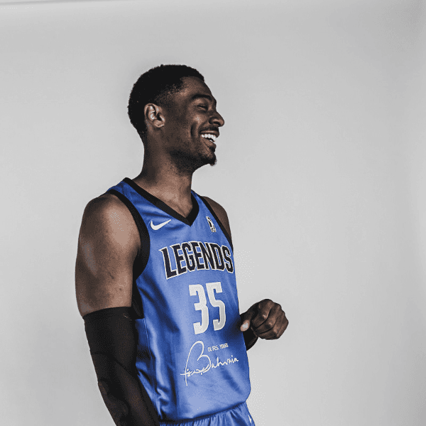 Aric Holman profile image