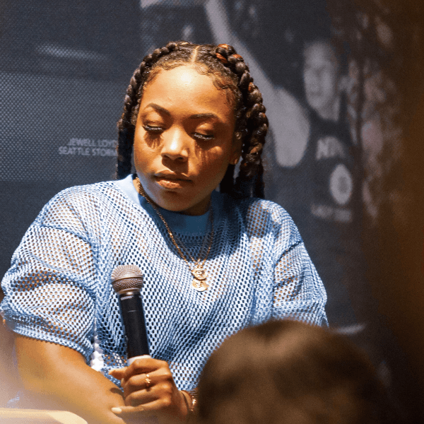 Alexis Robinson profile image