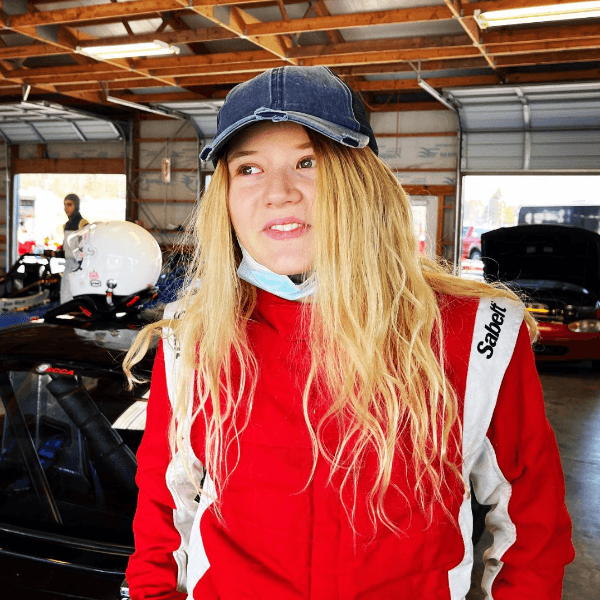 Mia LeRoux profile image