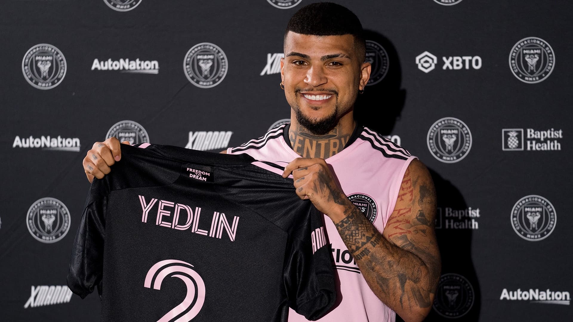 DeAndre Yedlin profile image