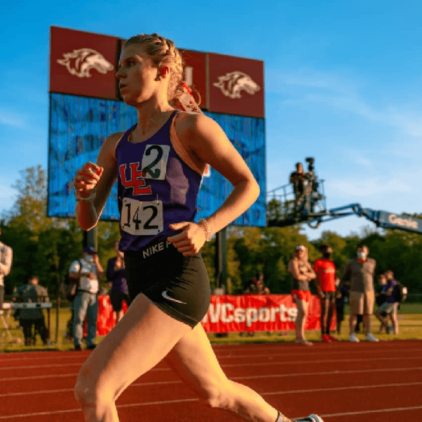 Anna Lowry profile image