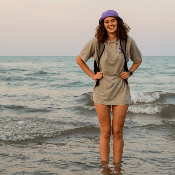 Lola Mull profile image