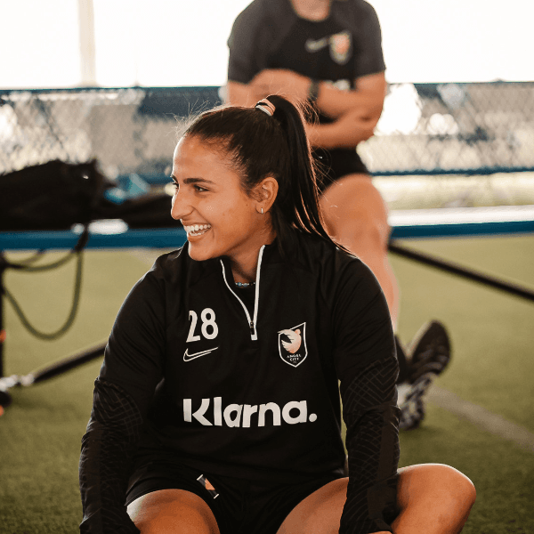 Lily Nabet profile image