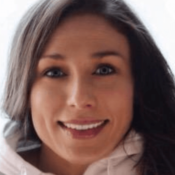 Nicole Davis profile image