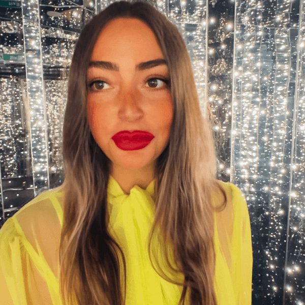 Laura Bray profile image