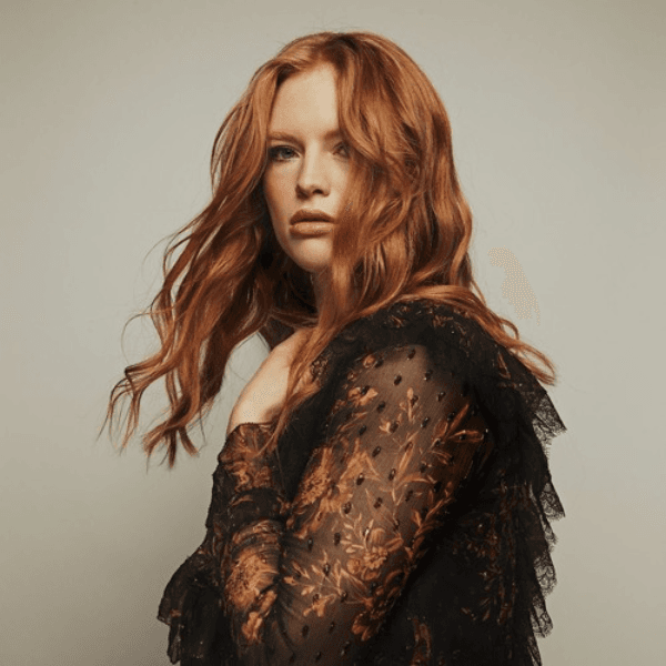 Freya Ridings profile image