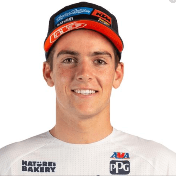 Derek Drake profile image